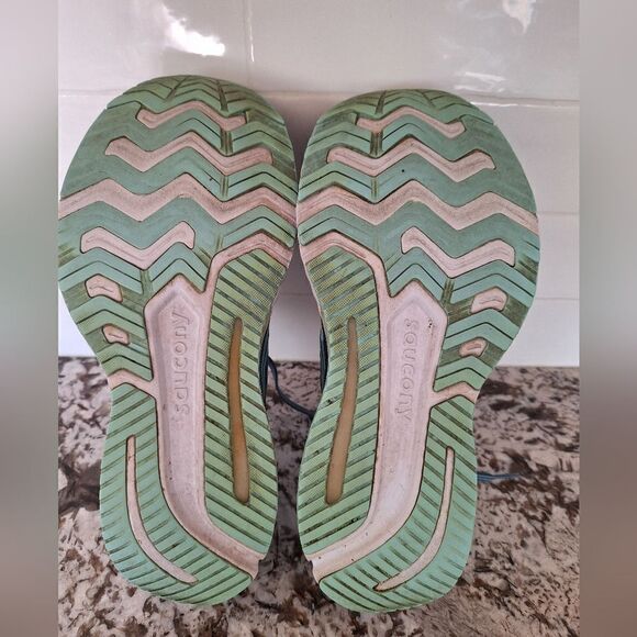 Saucony Guide  13 running blue sneakers size 10.5 - Picture 8 of 8